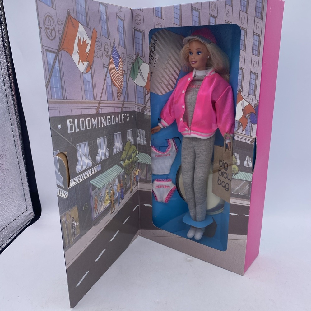 VTG 1996 Mattel Barbie At Bloomingdale's Special Edition Doll 16290 NIB